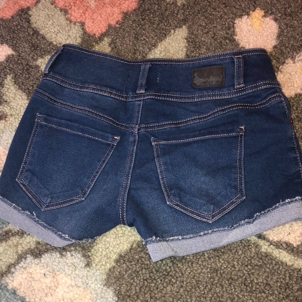 Shorts - Picture 2 of 2